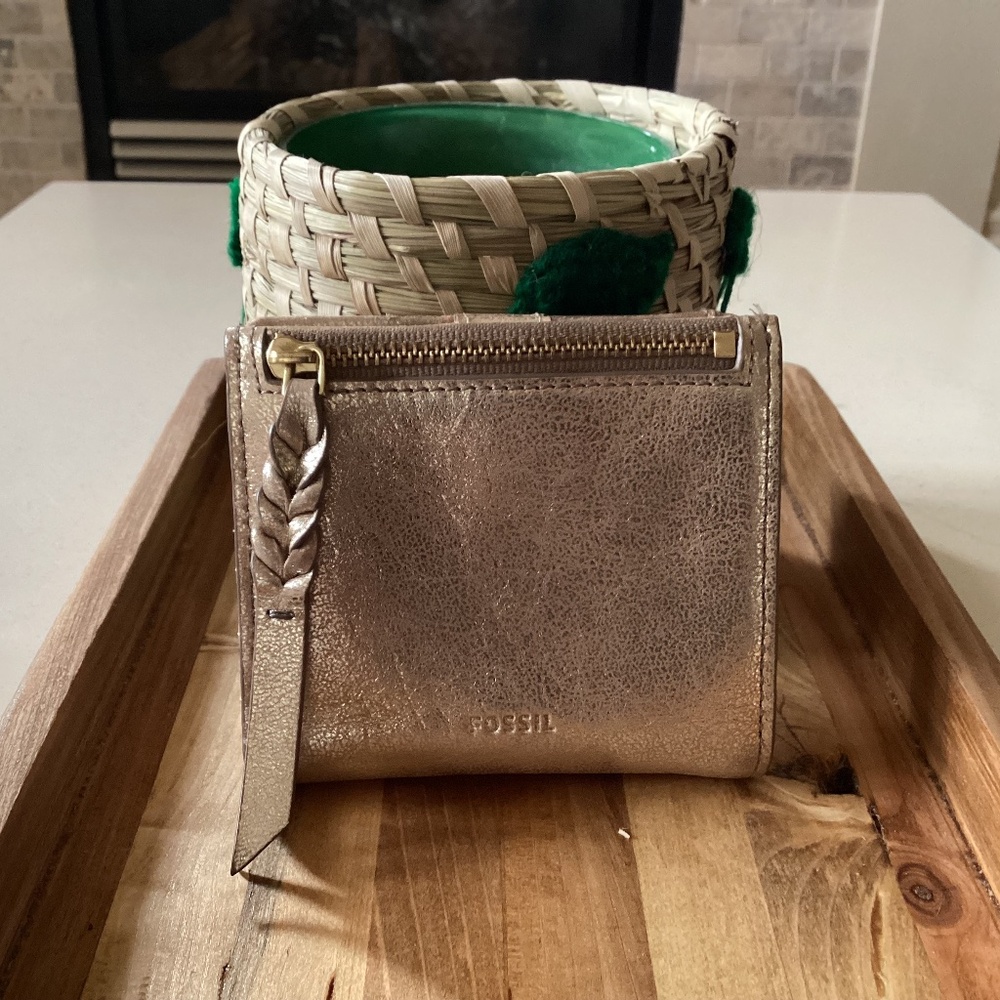 Gold Leather Wallet - Fossil